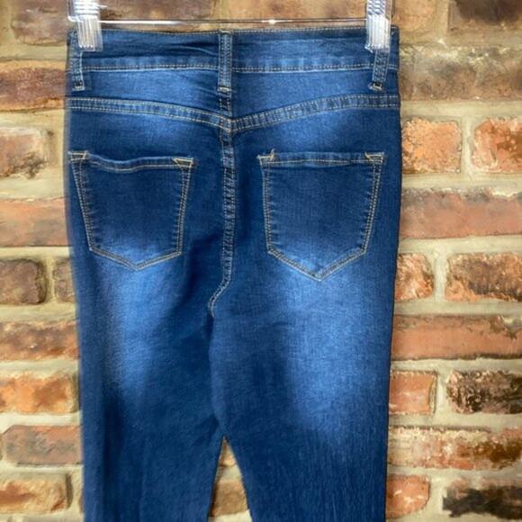 BOB Jeans Faded Dark Wash Blue Denim Distressed Skinny Jeggings Size 7/8 - Picture 6 of 6